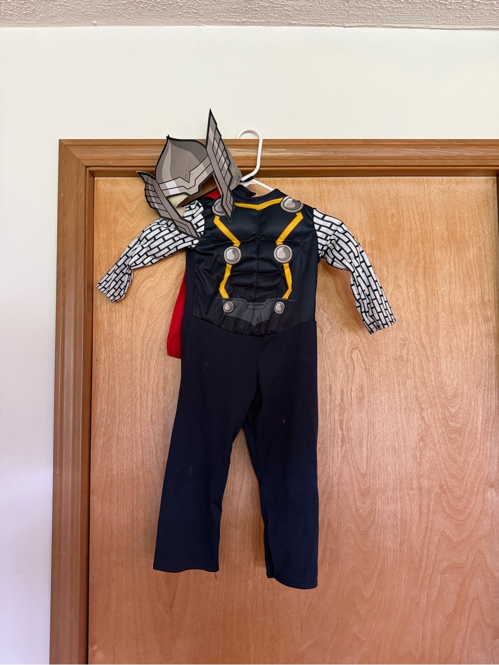 Kids Superhero Lightning Warrior Costume with Red Cape - Black/Yellow